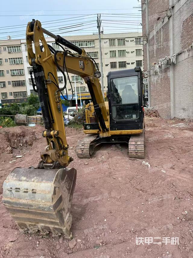 卡特彼勒CAT®305.5E2 小型液压挖掘机