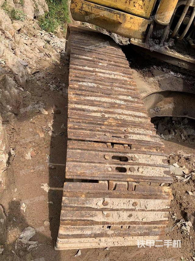 单侧履带整体（整机外观）