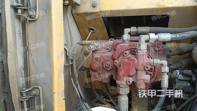 液压泵室（大件舱室）