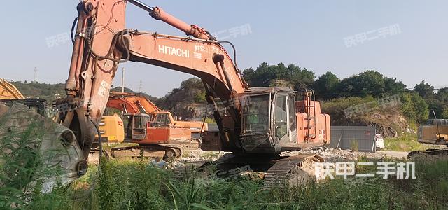 日立ZX520LCH-3挖掘机