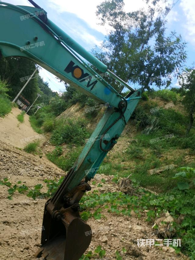 小臂整体右前（工作和回转装置）