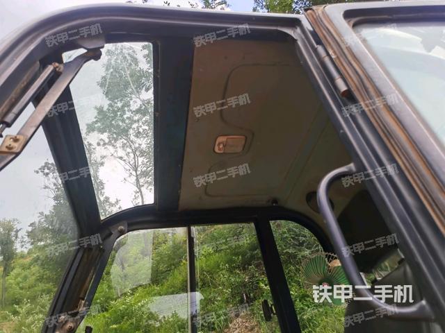 顶棚整体（驾驶室部分）