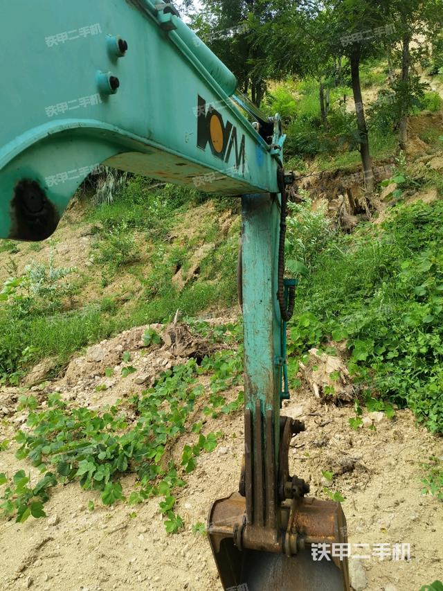 大臂整体 右侧（工作和回转装置）