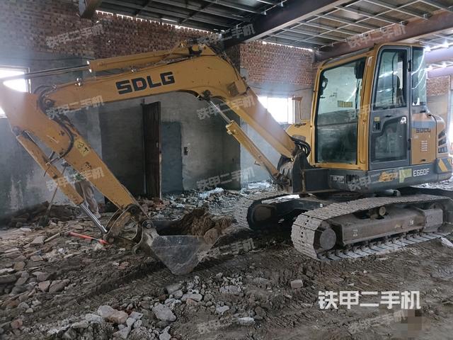 山东临工E660F挖掘机