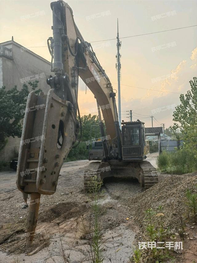 徐工XE550DK挖掘机