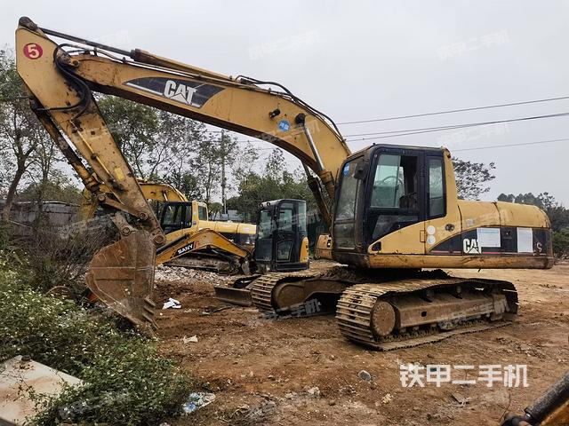卡特彼勒320C挖掘机