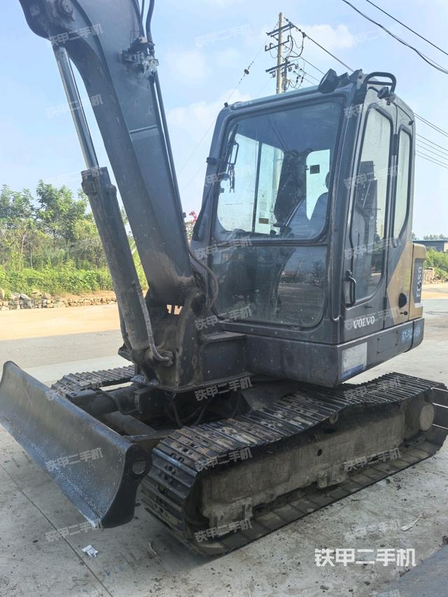 沃爾沃EC55D挖掘機(jī)