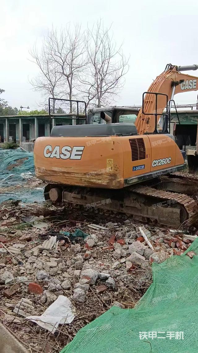 凯斯CX260C挖掘机的设备实拍-第2张实拍照片