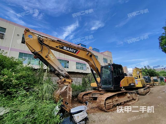 三一重工SY205C挖掘机