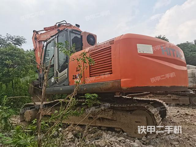 日立ZX200-3挖掘機