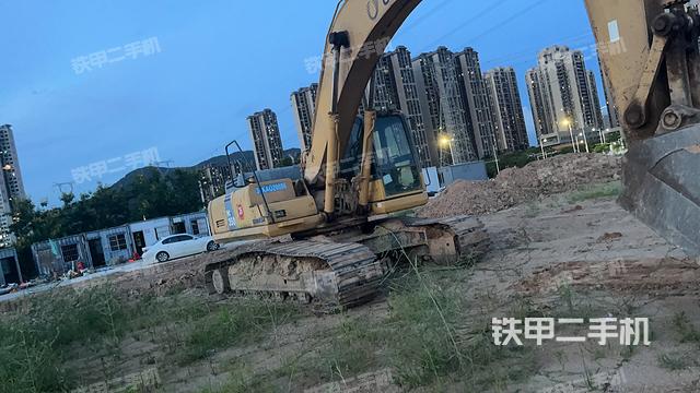 小松PC300LC-8挖掘机