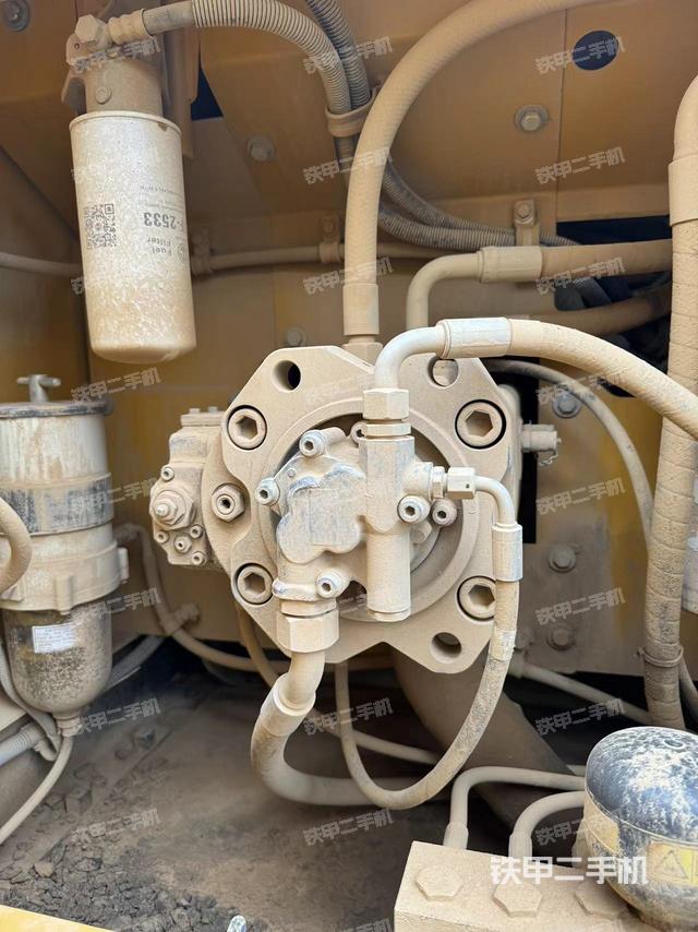 液压泵室(大件舱室) 液压泵室(大件舱室)