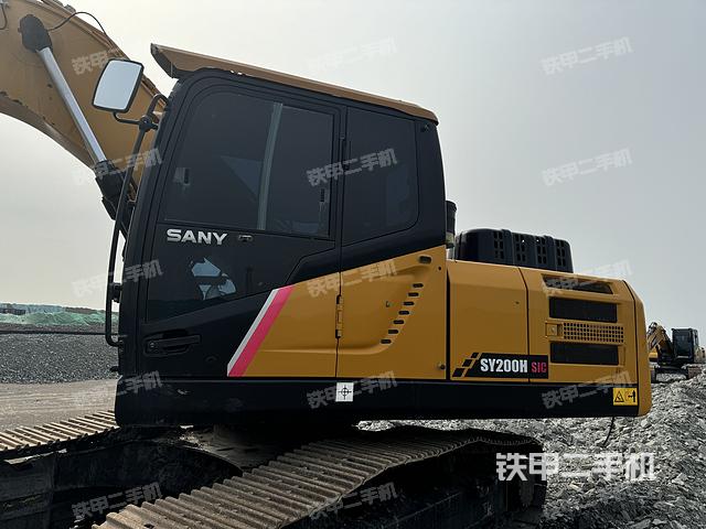 三一重工SY200H挖掘机