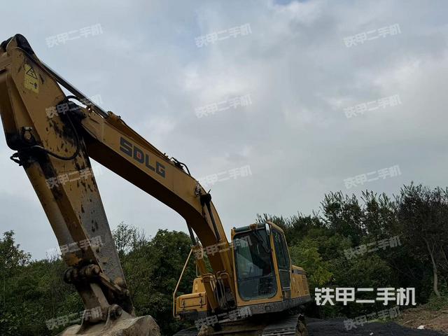 右前45(整机外观) 右前45(整机外观)