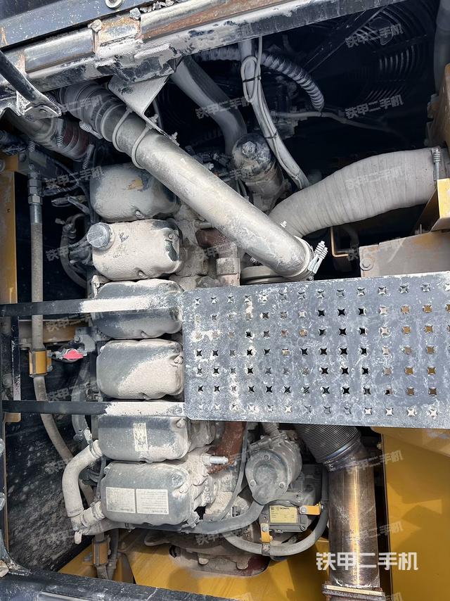 发动机整体俯视（整机外观）