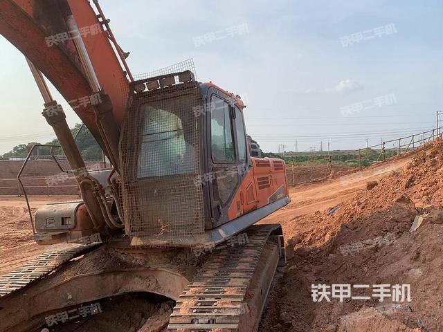 斗山DX380LC-9C挖掘機