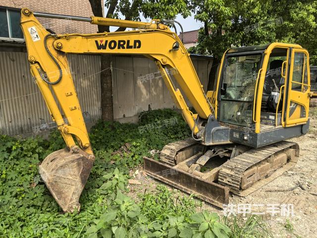 沃得重工W260-7挖掘機