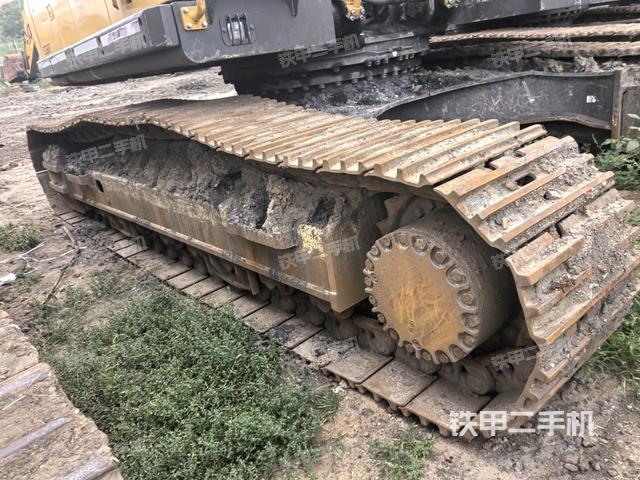 左侧履带整体 （行走机构）