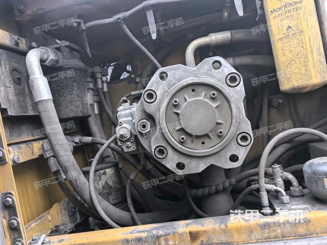 液压泵斜45 左(大件舱室) 液压泵斜45 左(大件舱室)