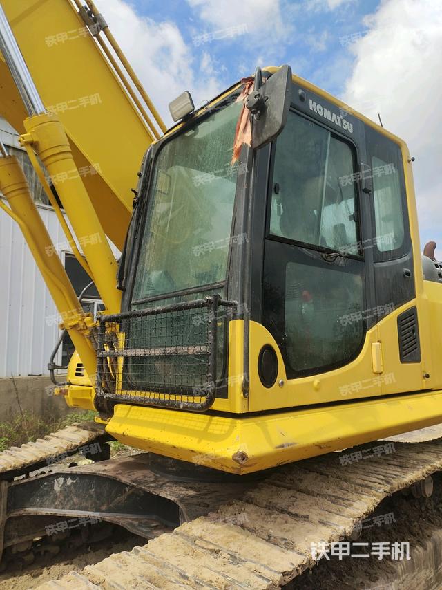 驾驶室左前45度（驾驶室部分）