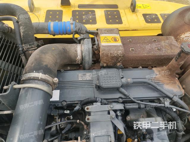 发动机室（上车部件）