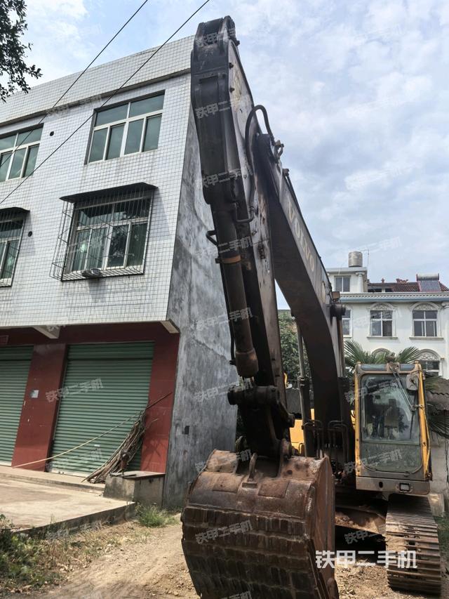 沃尔沃EC210B挖掘机