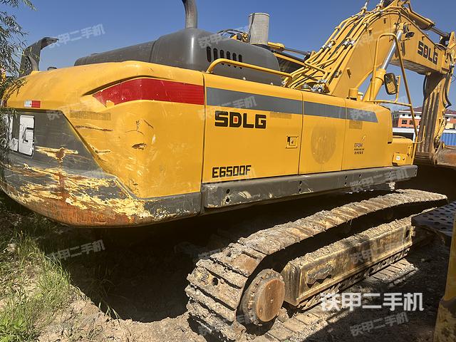 整机右后45°(整机外观) 整机右后45°(整机外观)