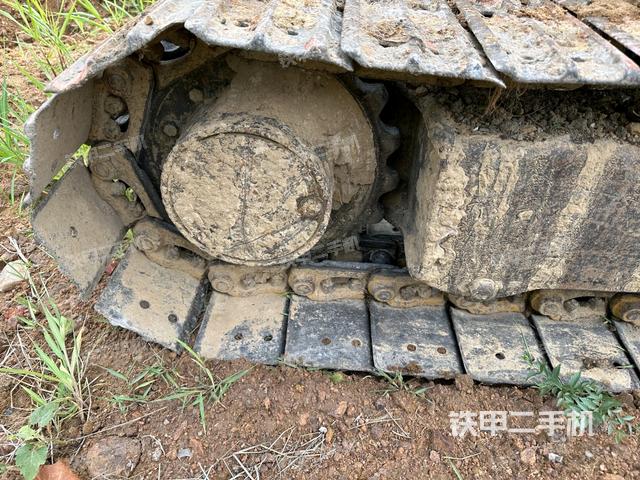 左驅(qū)動(dòng)輪（行走機(jī)構(gòu)）