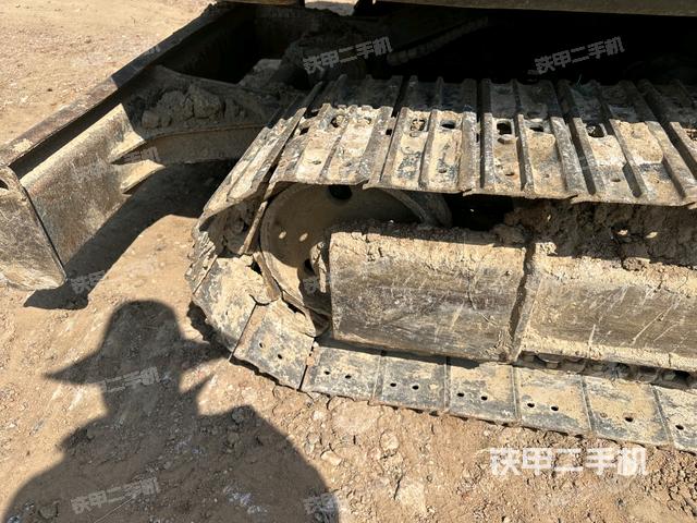 左側(cè)履帶整體?（行走機(jī)構(gòu)）