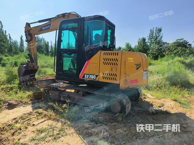 三一重工SY75C-10挖掘机