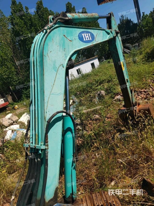 大臂背部俯視（工作和回轉(zhuǎn)裝置）