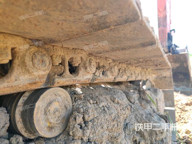 左導向輪(行走機構) 左導向輪(行走機構)