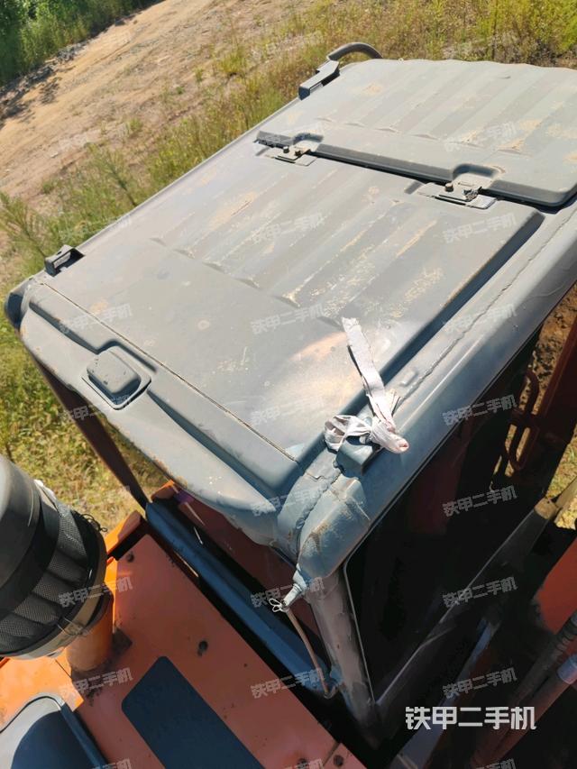 駕駛室頂部俯視(上車部件) 駕駛室頂部俯視(上車部件)