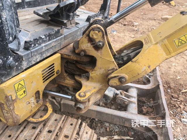 大臂根部 斜（工作和回转装置）