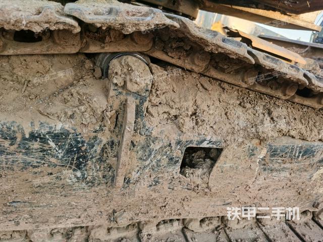 小臂整體右前(工作和回轉(zhuǎn)裝置) 小臂整體右前(工作和回轉(zhuǎn)裝置)