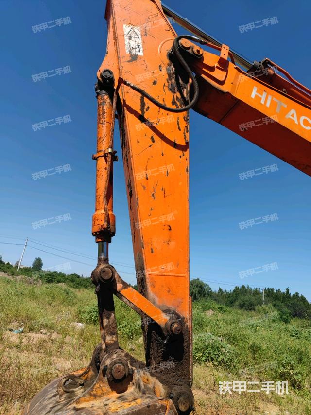 小臂整體左后（工作和回轉裝置）