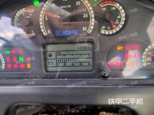 仪表盘（驾驶室部分）