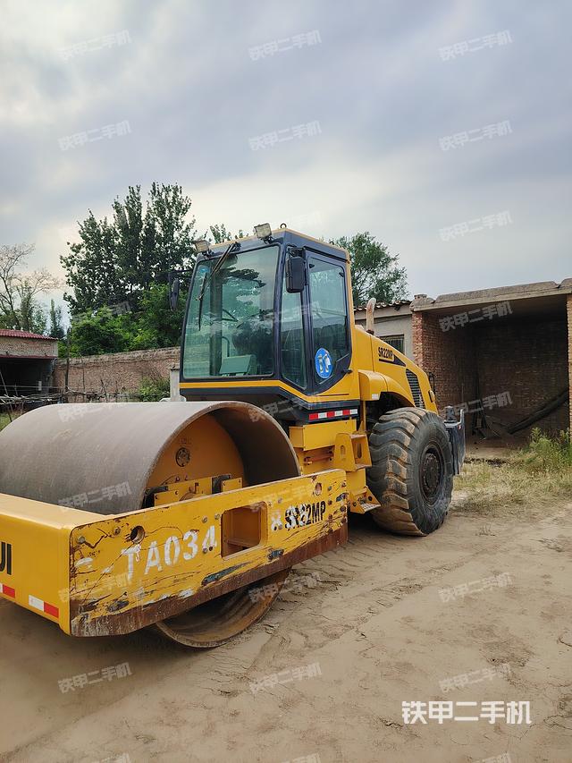 山推SR22M压路机