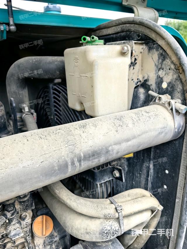 水箱+風(fēng)扇特寫(xiě)(上車部件) 水箱+風(fēng)扇特寫(xiě)(上車部件)