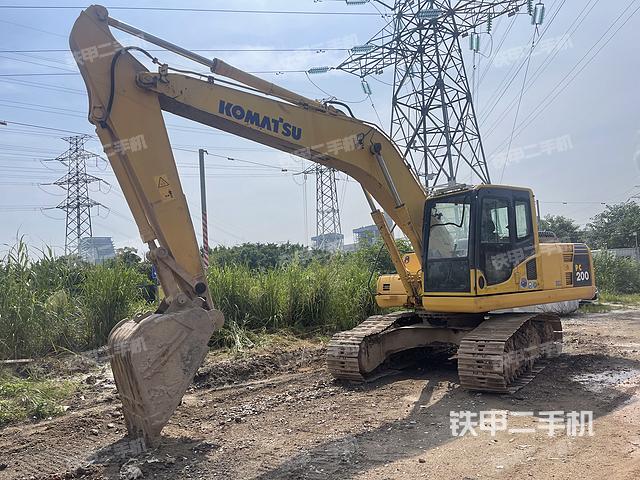小松PC200-8N1挖掘机