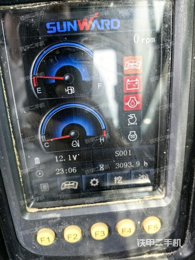 小時(shí)表(駕駛室部分) 小時(shí)表(駕駛室部分)