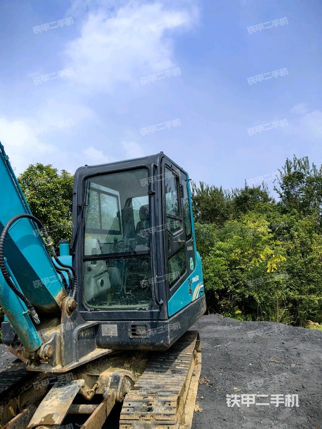 左后45(整機(jī)外觀) 左后45(整機(jī)外觀)