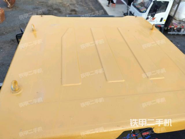 驾驶室顶部 外（驾驶室部分）