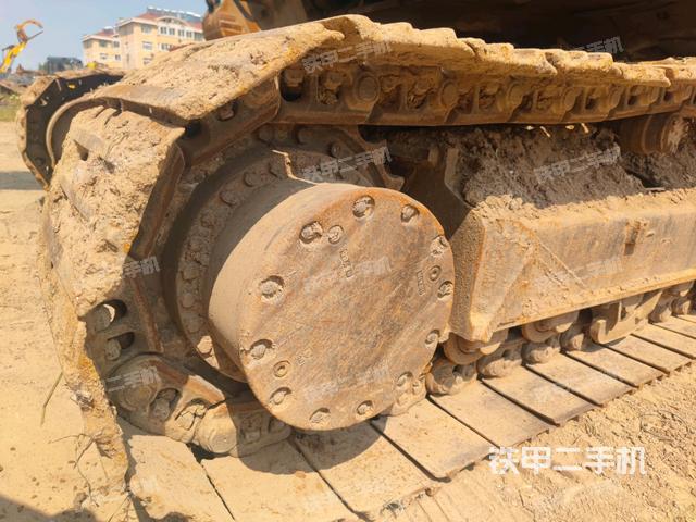 左驅(qū)動輪(行走機構(gòu)) 左驅(qū)動輪(行走機構(gòu))