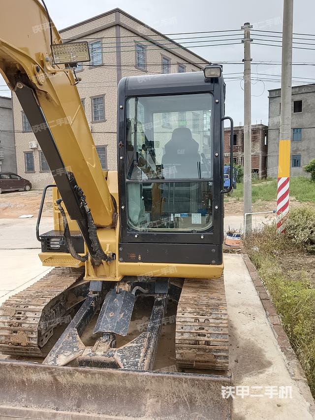 卡特彼勒CAT®305.5E2 小型液压挖掘机