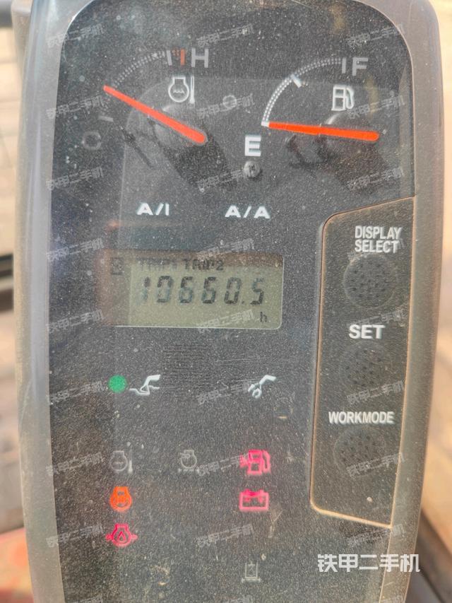 小時表(駕駛室部分) 小時表(駕駛室部分)