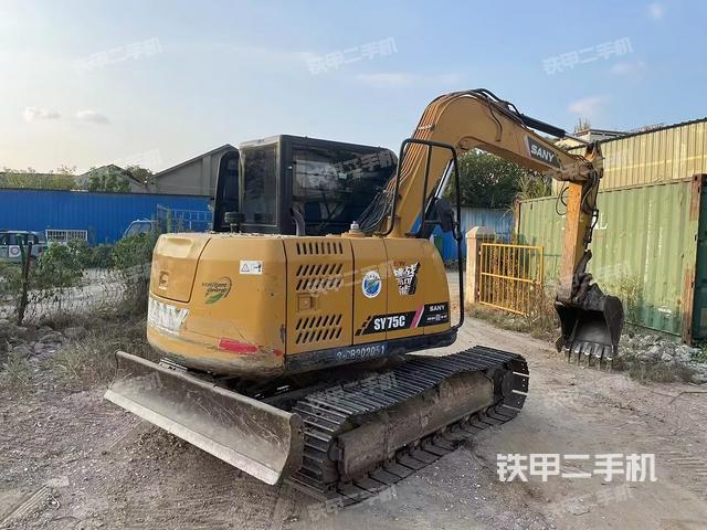 整机右后45°(整机外观) 整机右后45°(整机外观)