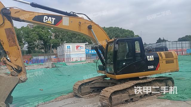卡特彼勒CAT®326D2 L 液压挖掘机