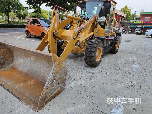 山东鲁工L928装载机
