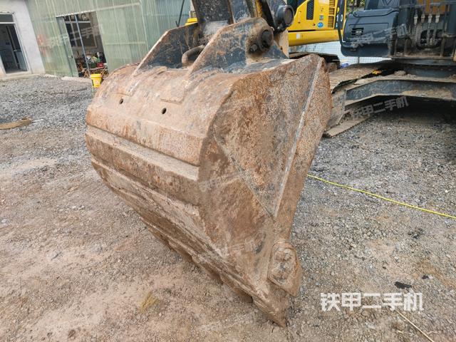 鏟斗45度（工作和回轉(zhuǎn)裝置）